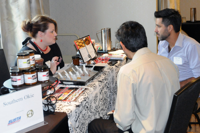 Gina Hollingsworth with Mexican buyer