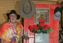 Vintage Pieces — Instant Art